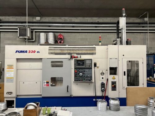 Tornio cnc 2 assi DAEWOO Puma 230B GL usato