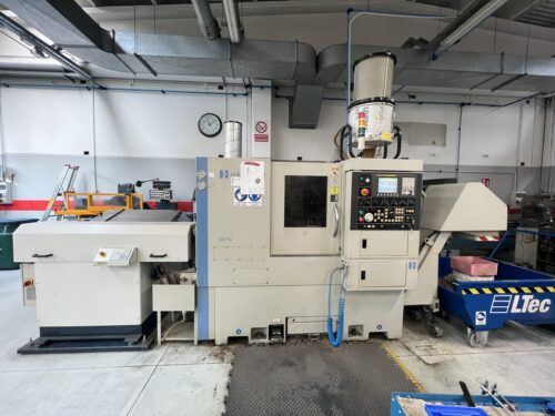 Tornio cnc 3 assi HARDINGE GS42 motorizzato con caricatore Usato