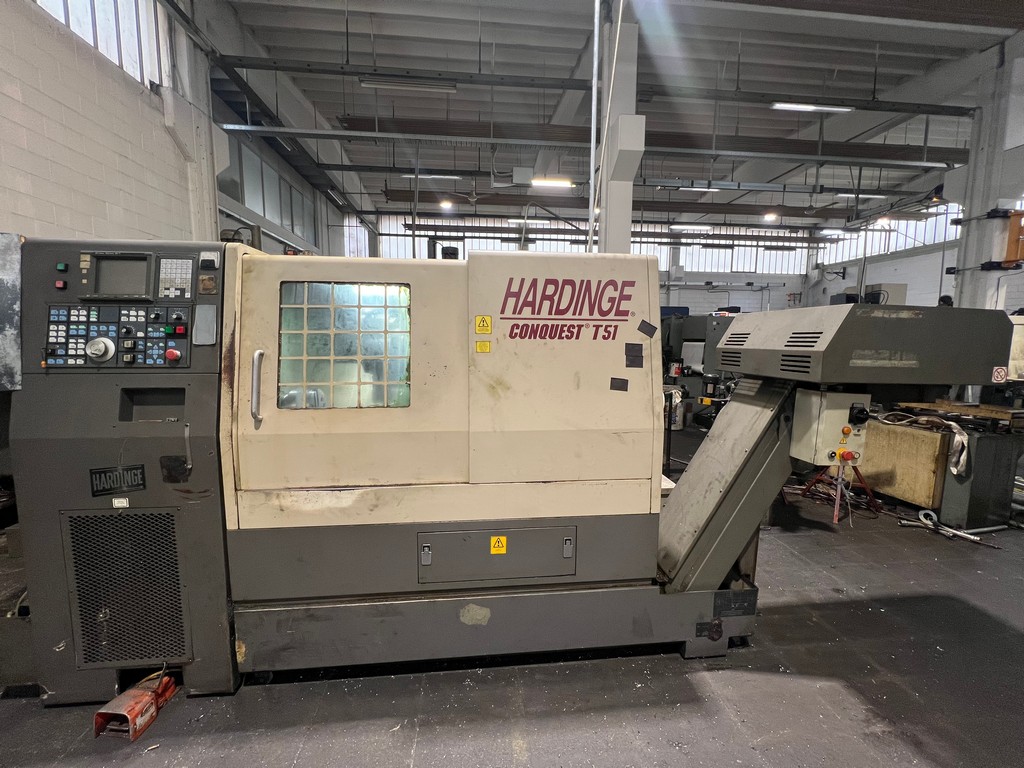 tornio cnc 3 assi HARDINGE CONQUEST T51 motorizzato usato